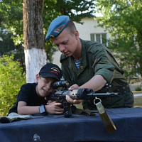 В гостях у брестских десантников