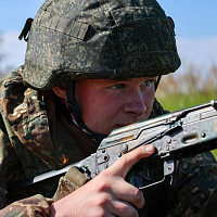 Занятия по боевой подготовке с военнослужащими 103 овдбр
