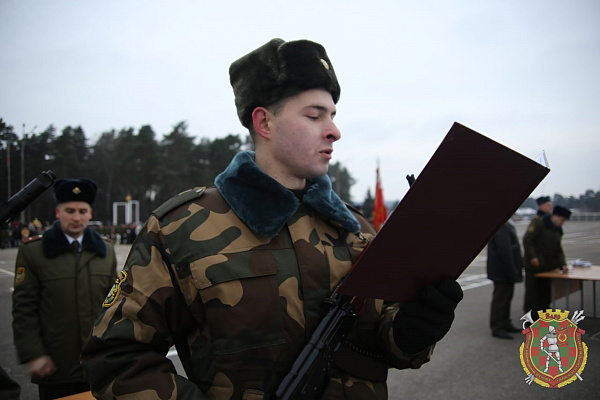 Присягнули на верность Отечеству 