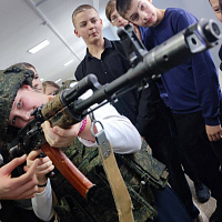 Военнослужащие 465-й ракетной бригады провели «Урок мужества»