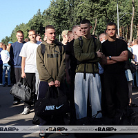 Для первокурсников Военной академии Беларуси с понедельника начнётся курс начальной военной подготовки