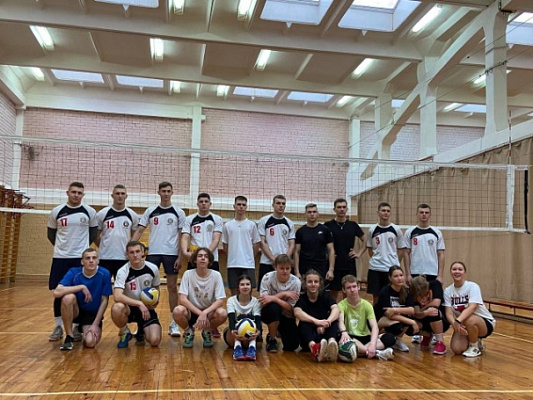 Баталии на волейбольной площадке