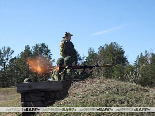 Занятия по огневой подготовке с личным составом подразделений территориальной обороны