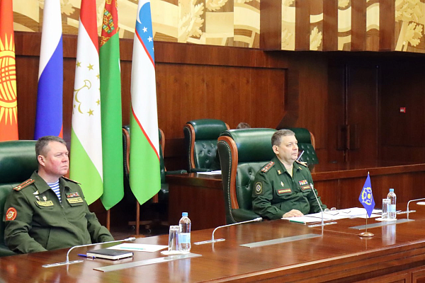 В Объединенном штабе ОДКБ проведены занятия с группой слушателей курсов повышения квалификации Военной академии Генерального штаба Вооруженных Сил Российской Федерации