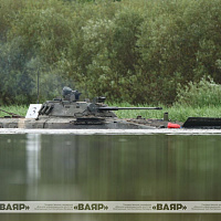  Занятие по преодолению водной преграды на боевых машинах пехоты с гвардейцами 120 омбр