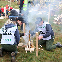 И пером и топором!