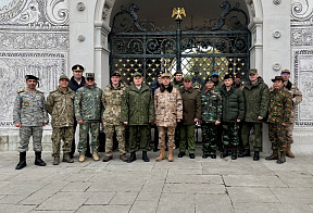 Делегация военных атташе посетила город Гродно Делегация военных атташе посетила город Гродно