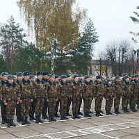 С честью и достоинством – в запас