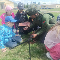 Школьники посетили 11 омбр 