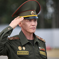 Торжественное вручение личному составу инженерных войск новой техники