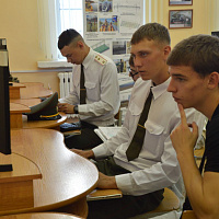 Продолжается приём в военные учебные заведения Беларуси