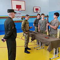 «Аты-баты, буду солдатом!»