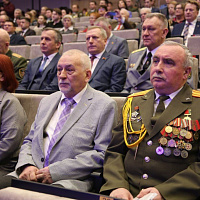 С праздником, защитники Отечества!