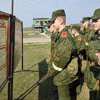 Минские суворовцы в гостях у гвардейцев