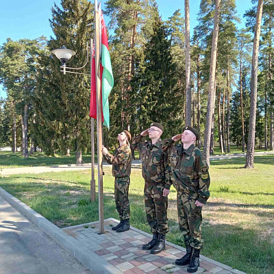 Митинг по случаю праздника 