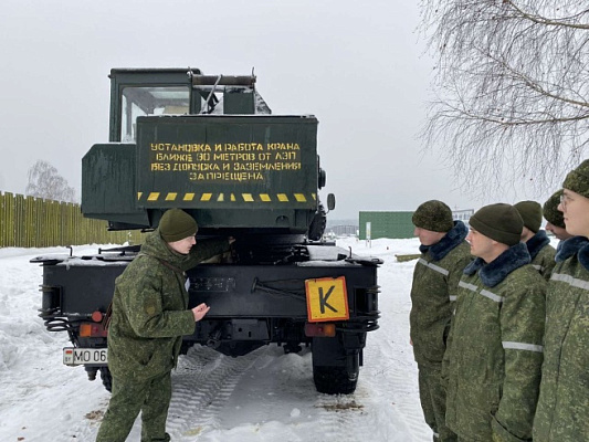 В «учебке» – горячая пора
