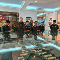 Белорусская военная делегация во главе с начальником Военной академии находится с рабочим визитом во Вьетнаме