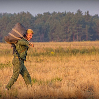 Военнослужащие 38 одшбр провели учебно-тренировочные прыжки с парашютом