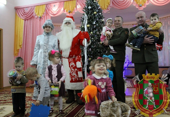 Детские глаза сияли счастьем