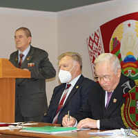 Для страны патриотов растят