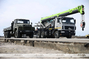 Работа подразделений 83-го отдельного инженерно-аэродромного полка