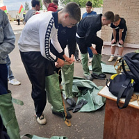 В рамках военно-патриотического воспитания