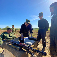 Занятия по вождению боевых машин