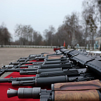 Торжественные ритуалы вручения оружия и военной техники военнослужащим