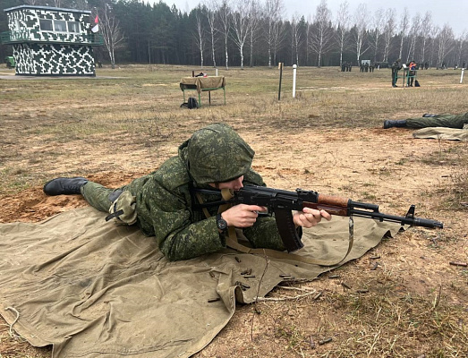 Первые выстрелы — в цель
