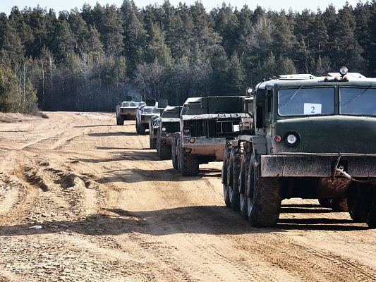 Курсанты 72 ОУЦ совершили 25-километровый марш в составе колонны