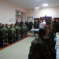 С праздником!