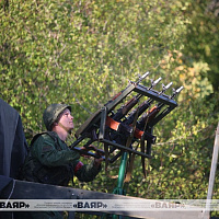 Военнослужащие 557-й инженерной бригады отработали эпизод по наведению паромной переправы через Неман