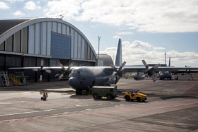 Новая Зеландия закупает военно-транспортные самолеты C-130J-30 Super Hercules