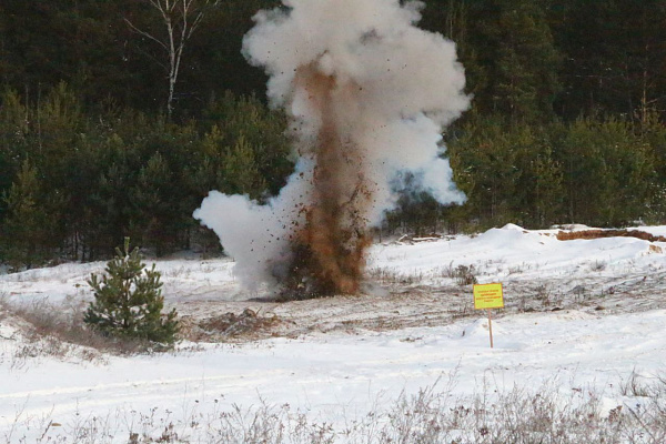 Со Слонимскими гвардейцами прошли занятия по инженерной подготовке