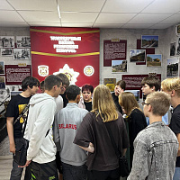 Воспитанники спортивно-патриотического лагеря посетили 65-ю автомобильную бригаду