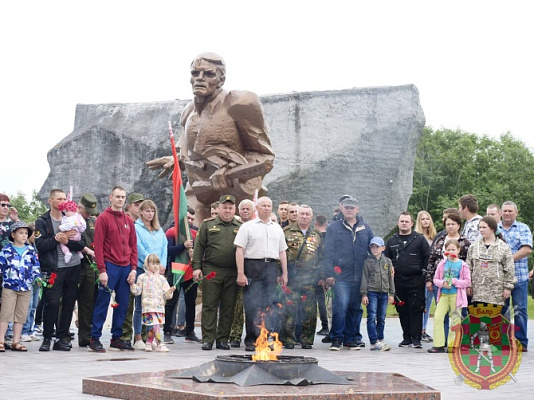 Память объединяет 