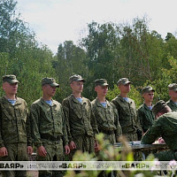 Военнослужащие 38 одшбр оттачивают мастерство в ходе преодоления водной преграды
