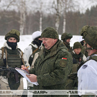 Проверка боевой готовности одного из батальонов 120 омбр