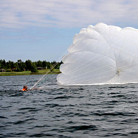 Военнослужащие 5 обрСпН выполнили десантирование на воду из вертолёта