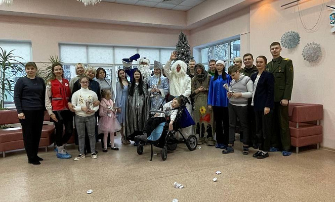 Личный состав военного факультета в БГУИР принял участие в акции «Наши дети» 