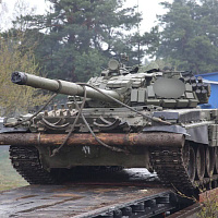 Гродненские танкисты совершают марш в назначенный район