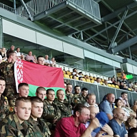 Гвардейцы на футболе