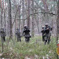 Гвардейцы на высоте