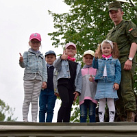 Подарили детям праздник