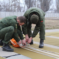 Зачетная сессия со специалистами воздушно-десантной службы