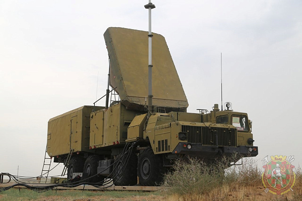 Расчёты ЗРК С-300 заняли боевые позиции