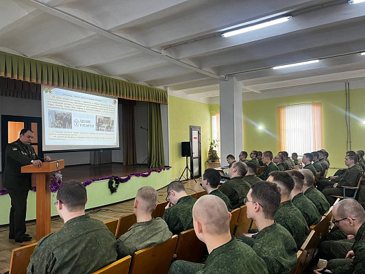 Делегат VII Всебелорусского народного собрания провёл информирование в 228-м отдельном полку РЭБ 