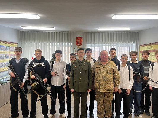 Представители военного факультета в БГУ провели профориентационное мероприятие