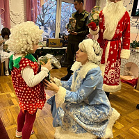 Республиканская благотворительная акция «Наши дети» продолжает свое праздничное шествие 