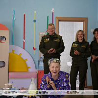 Военнослужащие 127 брс посетили центр коррекционно-развивающего обучения и реабилитации Минского района